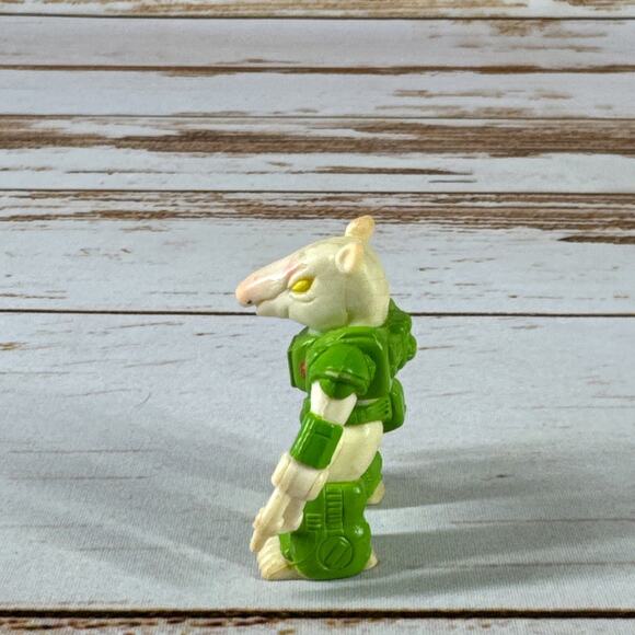Vintage 1987 Battle Beasts Torrential Tapir Figure – Hasbro Series 2 - Picture 2 of 4